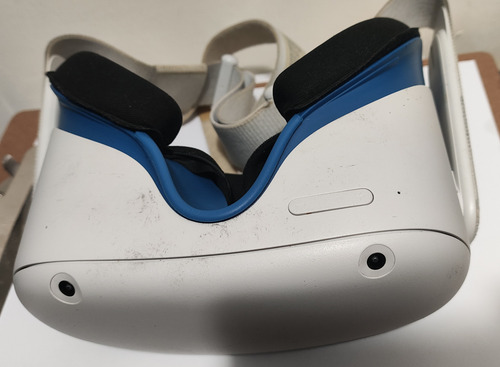 Lentes De Realidad Virtual Meta Quest 2 64gb Con Accesorios (Usado)