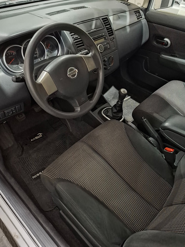 Nissan Tiida 1.8 Acenta 4 p