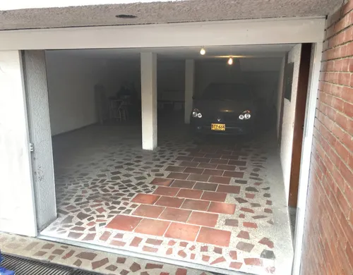 Apartamento En Venta En Alhambra. Cod V16632