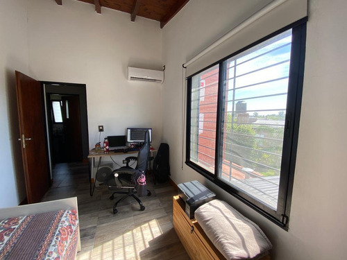 Casa En Venta De 3 Dormitorios Con Pileta En Roldan - Acequias Del Aire