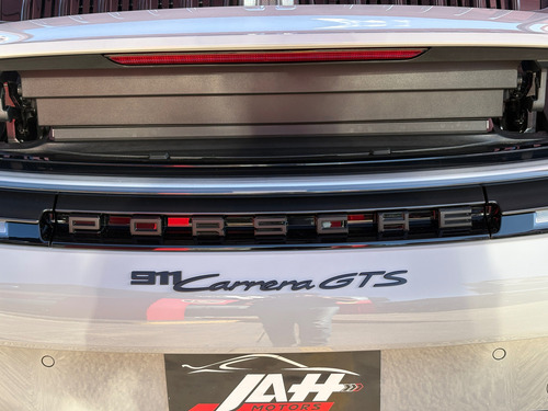 Porsche 911 Carrera Gts 2025