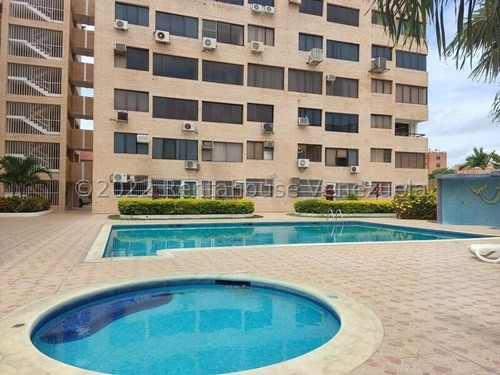 Imagen 8 de 12 de Leida Falcon Rentahouse Vende Apartamento En Tucacas Falcon 22-28401 Lf
