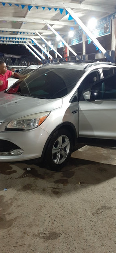 Espectacular Ford Escape Se 4x4 Ecoboost 2.0 Litros
