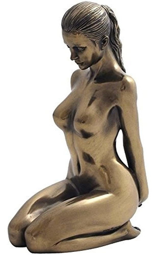 Estatua Femenina Desnuda De 5.88 Pulgadas Arrodillada Con La