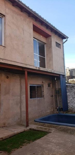 Imagen 7 de 12 de Excelente Casa 4 Ambientes Con Duplex 3 Ambientes Al Fondo