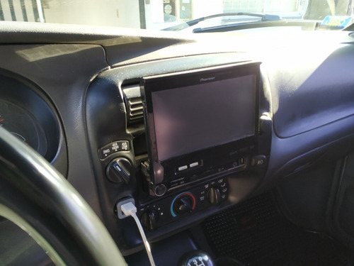 Imagen 6 de 13 de Ford Ranger 2.5 Xlt I Dc 4x4 2002