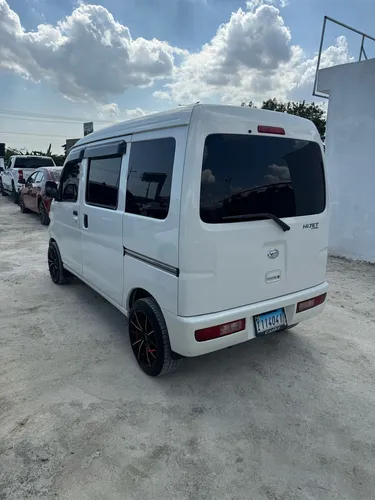 Daihatsu Hijet 2018
