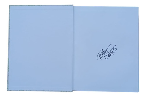 Bart Sears Drawing Powerful Heroes 2 Hardcover Autografiado