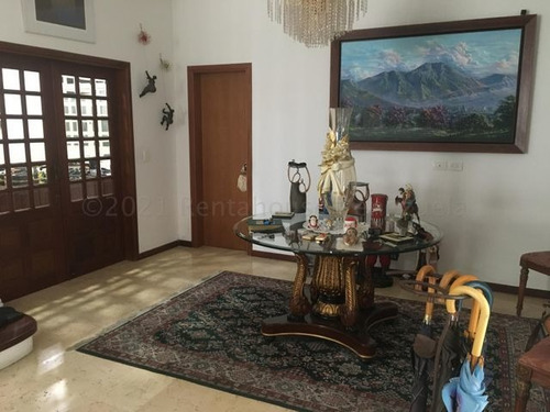 Imagen 5 de 12 de Casa En Venta En Prados Del Este 21-13811 Caro Fermoso 0424-2083128