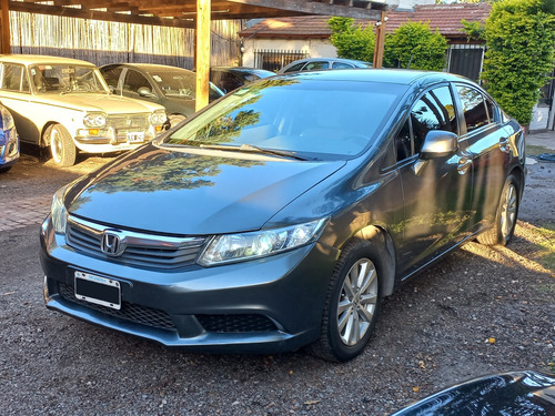 Honda Civic 1.8 Lxs Mt