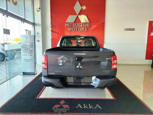Imagem 5 de 12 de Mitsubishi L200 Triton Outdoor Gls 2.4