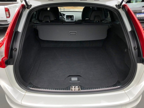 Imagem 11 de 12 de Volvo Xc 60 D5 Momentum Automatico