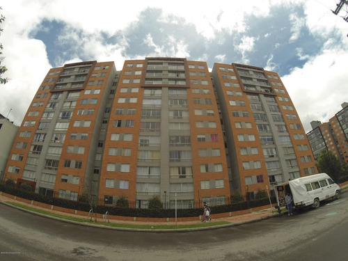 Apartamento En  Nueva Castilla Rah Co: 24-336