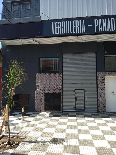 Imagen 2 de 30 de Salón De Fiestas Refaccionado A Nuevo - Ramos Mejia