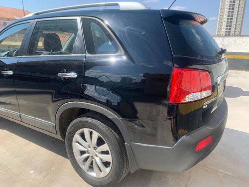 Imagem 2 de 7 de Kia Sorento