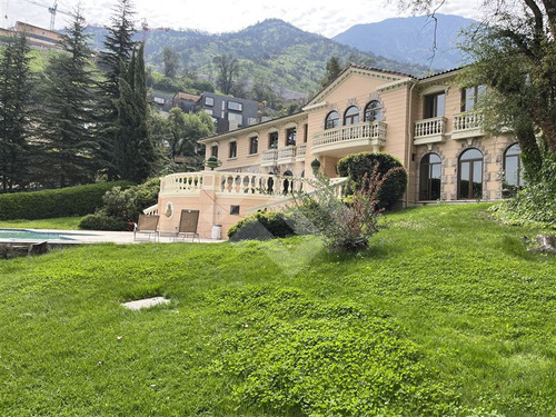 Casa Estilo Villa Italiana Santa Maria Manquehue Vitacura