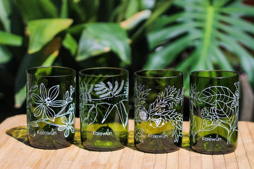 Set De 4 Vasos Grabados Y Pulidos A Mano Kalewun.