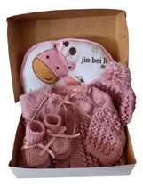 Comprar Ajuar De Recien Nacido Hecho A Mano Lana Regalo Bebé En Box