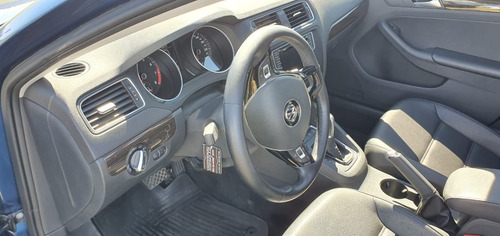 Volkswagen Vento 2017 Highline Tsi 1.4 Tomo Menor Valor