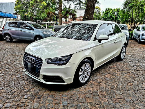 Audi A1 2013 1.2 Attraction Tfsi 86cv