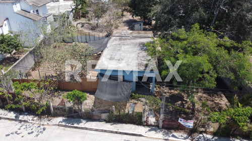 Terreno En Venta Pueblo Viejo