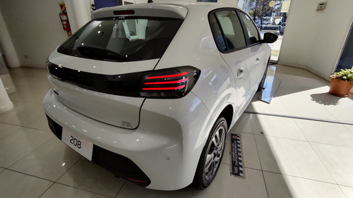 Peugeot 208 1.6 Allure At