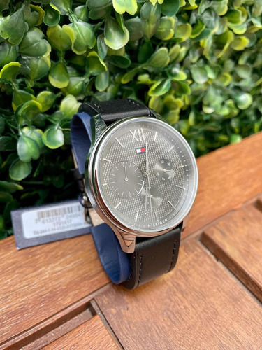 Imagen 2 de 3 de Reloj Tommy Hilfiger 1791417 Nuevo En Stock