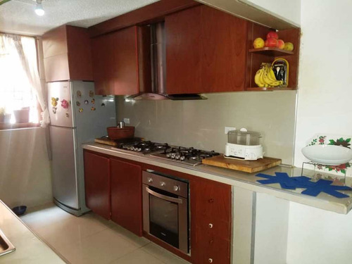 Imagen 6 de 13 de Venta Apartamento 86 M2 Urb. Quendal Los Teques Edo. Miranda