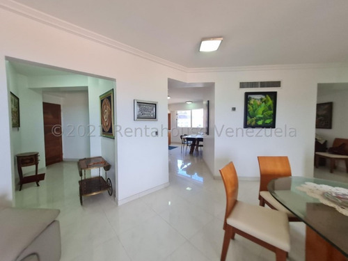 Imagen 9 de 30 de Apartamento En Venta Zona Este Barquisimeto, Moderno, Planta Electrica, Vista Panoramica,bellas Areas Sociales, Contacto 0424-5620928 Flex 22-6785b Z14