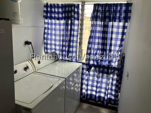 Apartamento En Venta Santa Paula 25-20008