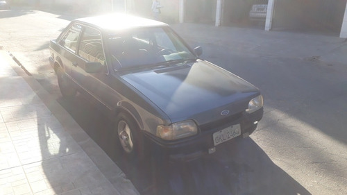 Ford Escort 87