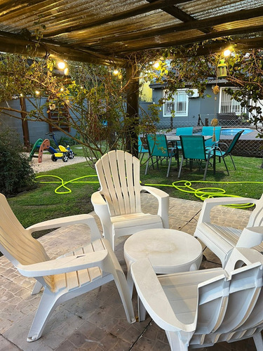 Casa En Venta En De Vicenzo Grande, Del Viso, Pilar