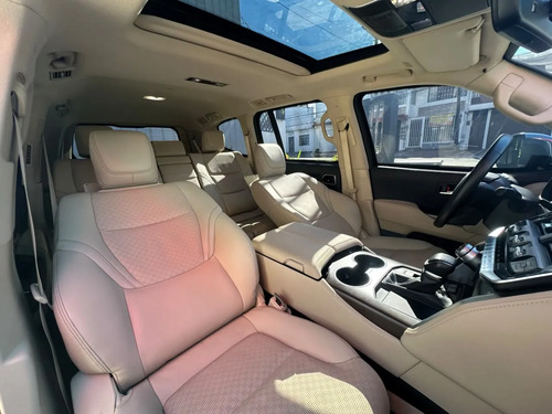 Toyota Land Cruiser 300 Vx.r