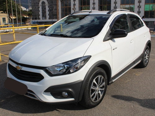 Chevrolet Onix 1.4 Activ 5p