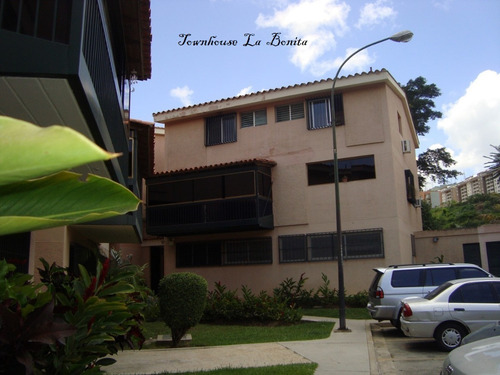 Imagen 2 de 10 de Se Vende Townhouse, 110m2, 2h,3b,2pto. La Bonita