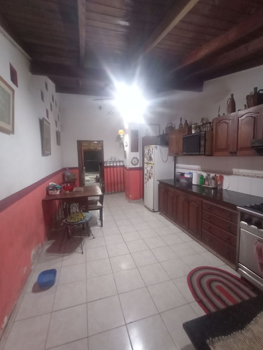 Venta Casa 3 Dorm Garage Jardin A/refac Hurlingham