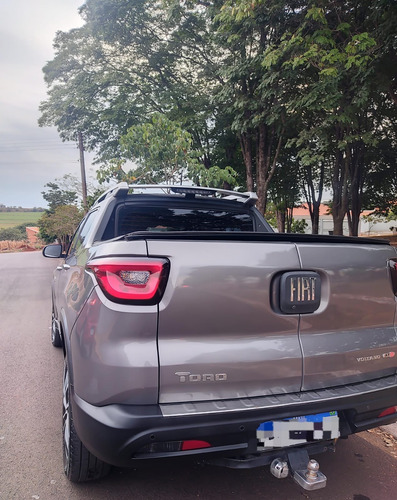 Fiat Toro 2.0 Volcano 4x4 Aut. 4p