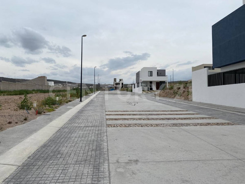 Imagen 6 de 16 de Venta De Terreno En Fraccionamiento Capital Sur, El Marqués, Querétaro