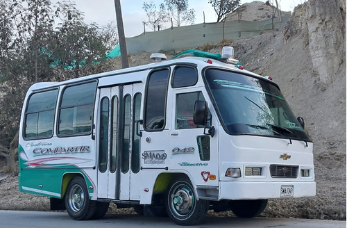 Colectivo  Microbus Chevrolet  Nkr Servicio Publico  Soacha