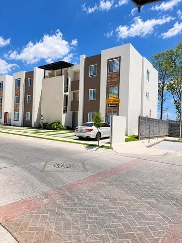 Departamento En Venta En Condominio Privado Al Surponiente De Aguascalientes - foto 1