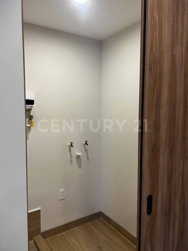Departamento En Renta, Col. Chapalita, Guadalajara, Jalisco.