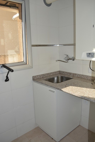 Imagen 7 de 14 de Departamento De 3 Amb Excelente Ubicación