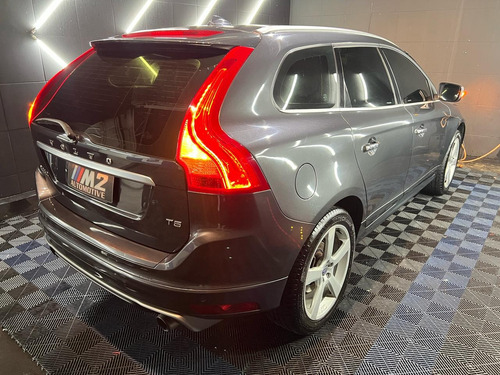 Volvo XC60 2.0 T5 R-design Drive-e 5p