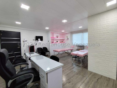 25-13264 Oficina En Venta, Urb. La Arboleda, Maracay Mord