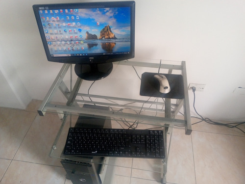 Combo Cpu, Monitor, Mouse, Teclado Y Mesa 