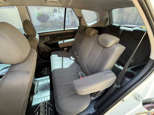 Kia Carens 2.0 Rondo Ex