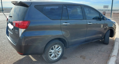 Toyota Innova Srv
