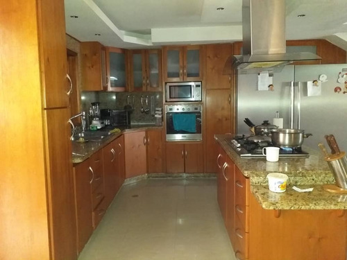 Imagen 9 de 17 de Casa En Venta Remodelada En El Limon 04121990156