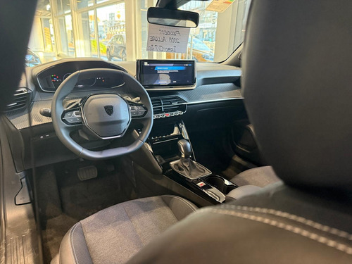 Peugeot 2008 1.0T Allure