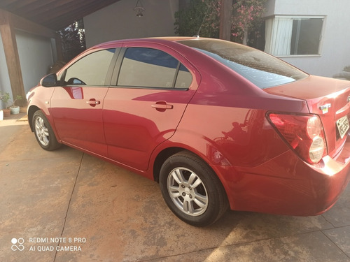 Imagem 9 de 10 de Chevrolet Sonic 2013 1.6 16v Lt Aut. 4p